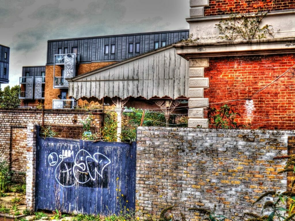 North Woolwich Platform